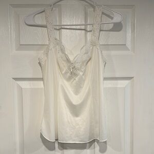 Olga Women’s Vintage Lingerie Ivory Lace Camisole with Bow Detailing Size Small